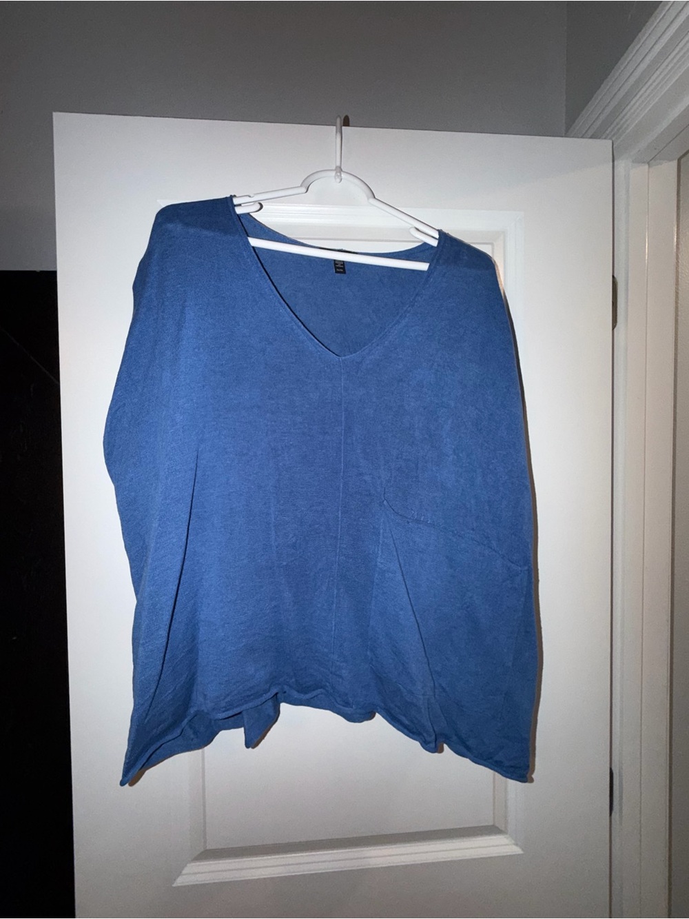 Women’s Eileen Fisher Blue V-Neck Lightweight short sleeve top size XL